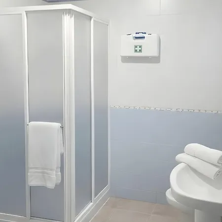 Apartment En Ubicado En En Zona Tranquila Y Muy Bien Situada Disfrutar Del Pueblo Y De La Playa Sin Necesidad De Coche Solo Familias Y Parejas Conil De La Frontera