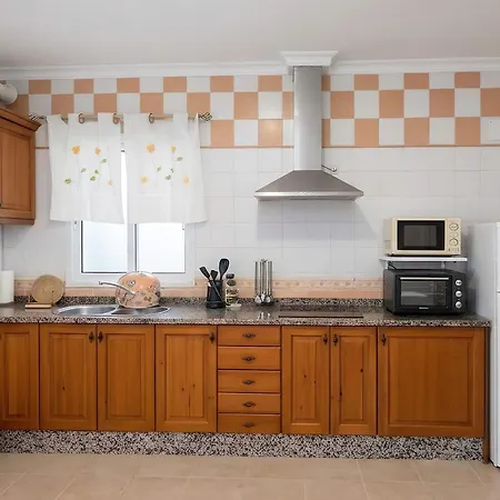 Apartamento En Ubicado En En Zona Tranquila Y Muy Bien Situada Disfrutar Del Pueblo Y De La Playa Sin Necesidad De Coche Solo Familias Y Parejas Conil De La Frontera