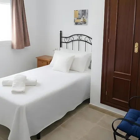 Διαμέρισμα En Ubicado En En Zona Tranquila Y Muy Bien Situada Disfrutar Del Pueblo Y De La Playa Sin Necesidad De Coche Solo Familias Y Parejas *